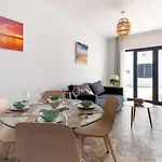 Semesterbostad Casa Variza
