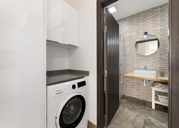 Casa Variza بيت للعطل *