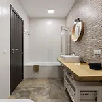 Casa Variza *